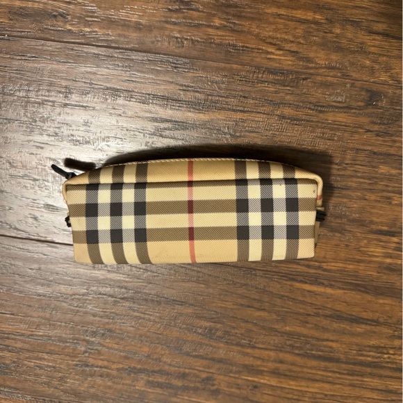 Burberry Cosmetic Case Small - Picture 1 of 6